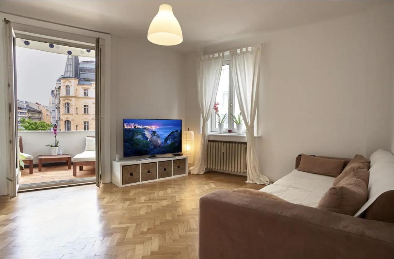 Balcony Oasis Operastreet * Wenen